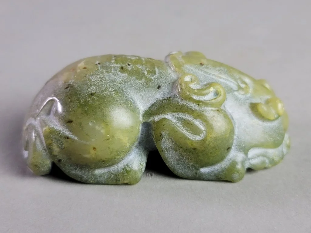 122 - Lot 287 - Carved jade Pixiu figure.jpg