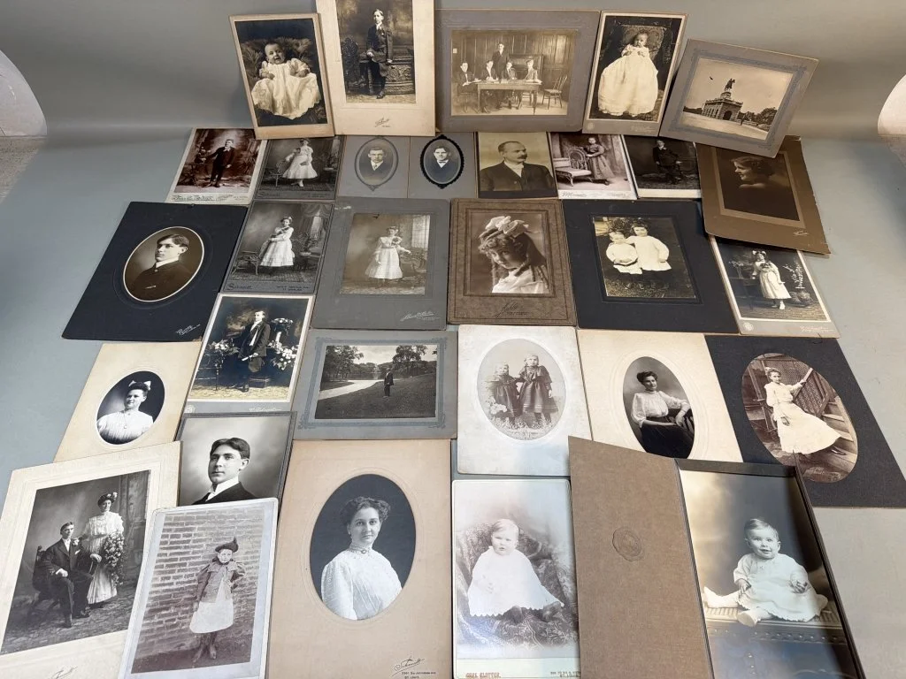 150_Lot_411_Group_of_antique_photographs.jpg