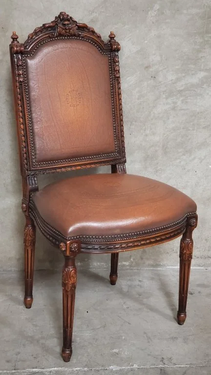 088_Lot_169_Theodore_Alexander-style_leather_and_walnut_side.jpg