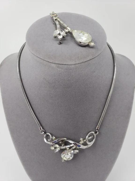 053 - Lot 297 - Vintage Trifari Alfred Philippe Gem of India rhinestone necklace and brooch set.jpg