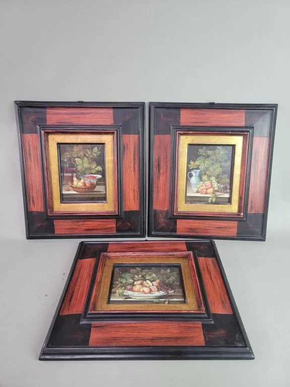 127_Lot_209_Three_signed_oil_paintings_on_board.jpg