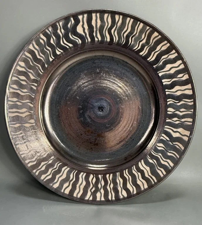 054_Lot_101h_Signed_Gary_McCloy_pottery_centerpiece_bowl.jpg