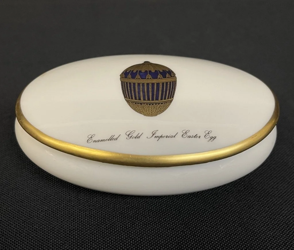 108_Lot_545hu_Vintage_Faberge_Limoges_(France)_trinket_box.jpg