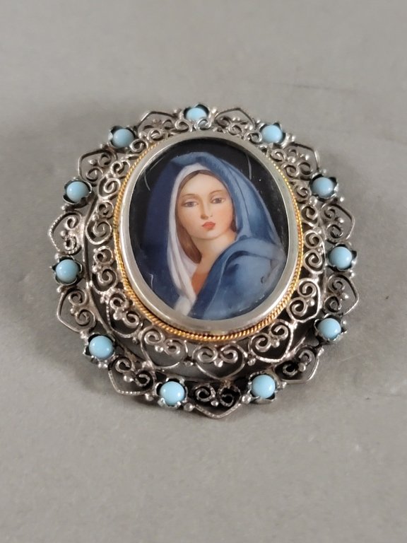 193 - Lot 385 - Vintage hand-painted Virgin Mary miniature portrait pendant in 800 silver filigree.jpg