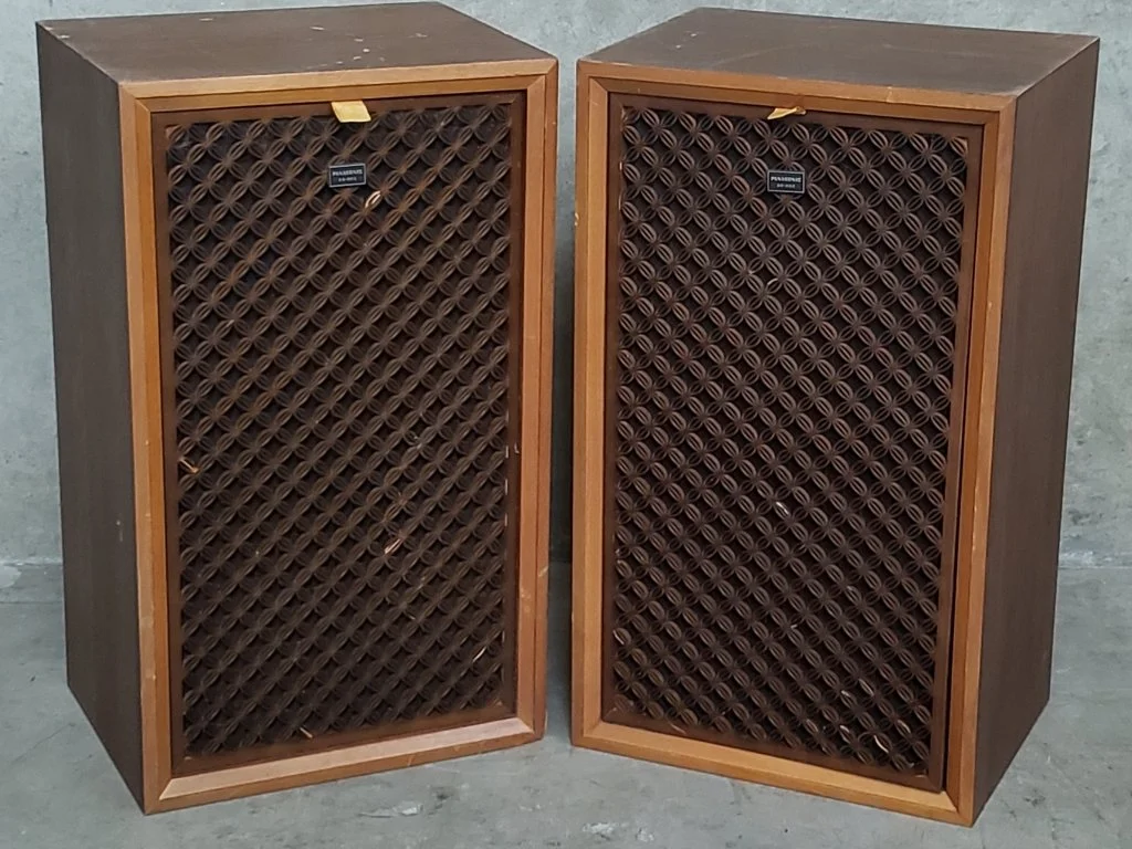 035_Lot_253_Panasonic_SB-550_speakers.jpg