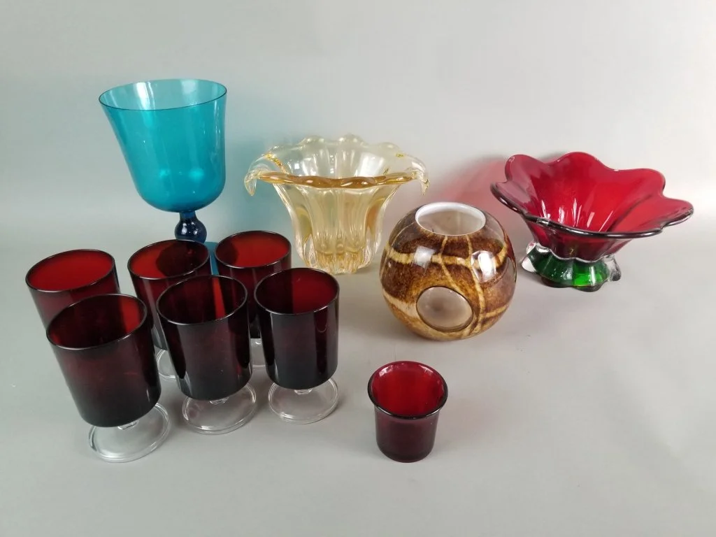 182_Lot_453_Group_of_art_glass_bowls_stemware_vase.jpg