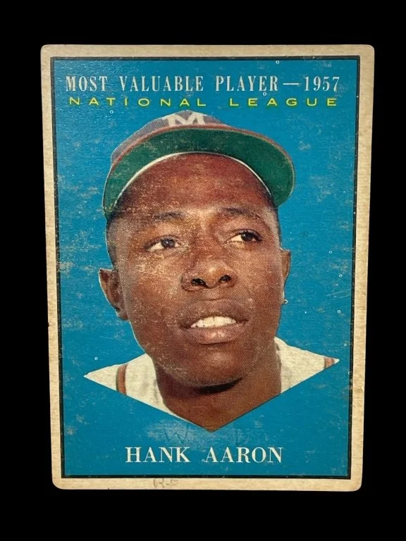 086_Lot_460h_1961_Topps_Hank_Aaron_baseball_card.jpg