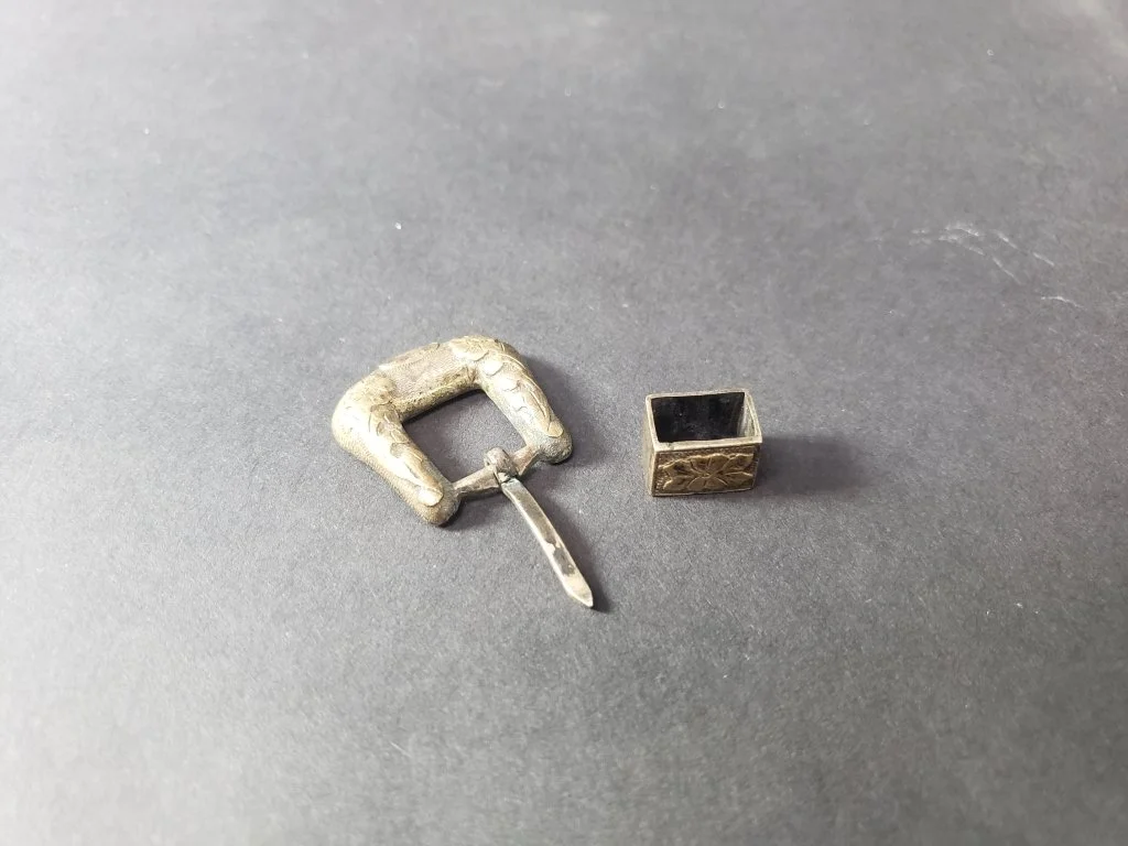 010 - Lot 146 - 10k gold and silver belt buckle and rectangular.jpg