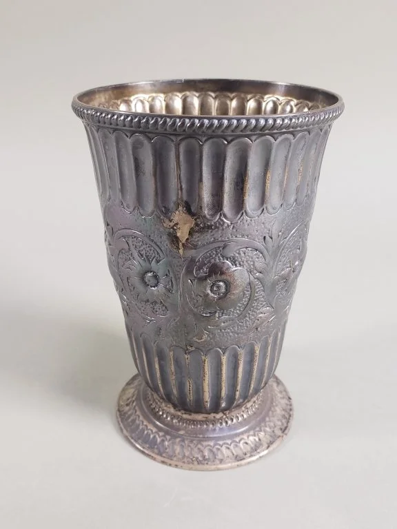 200 - Lot 10 - Antique sterling silver cup.jpg