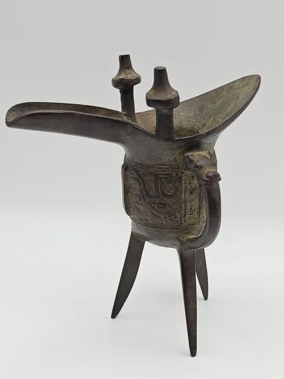 128_Lot_442h_Vintage_Chinese_archaistic_bronze_jue_tripod.jpg