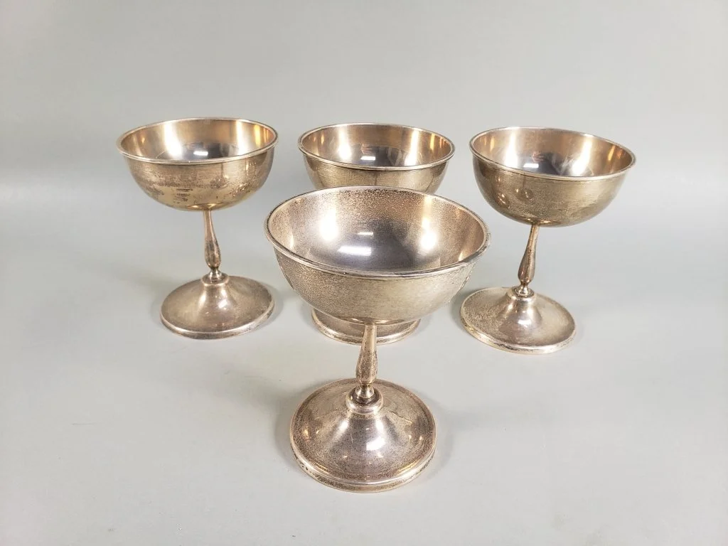 003_Lot_575_Group_of_vintage_Sterling_silver_chalices.jpg