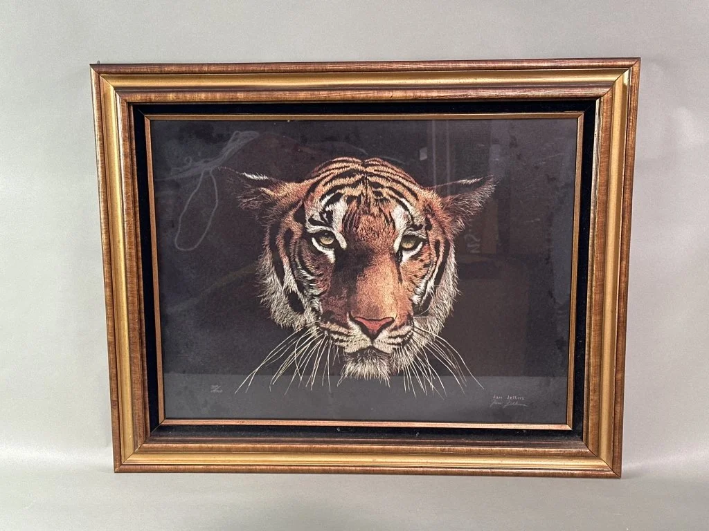 178_Lot_250_Jan_Jellins_signed_tiger_portrait_print.jpg
