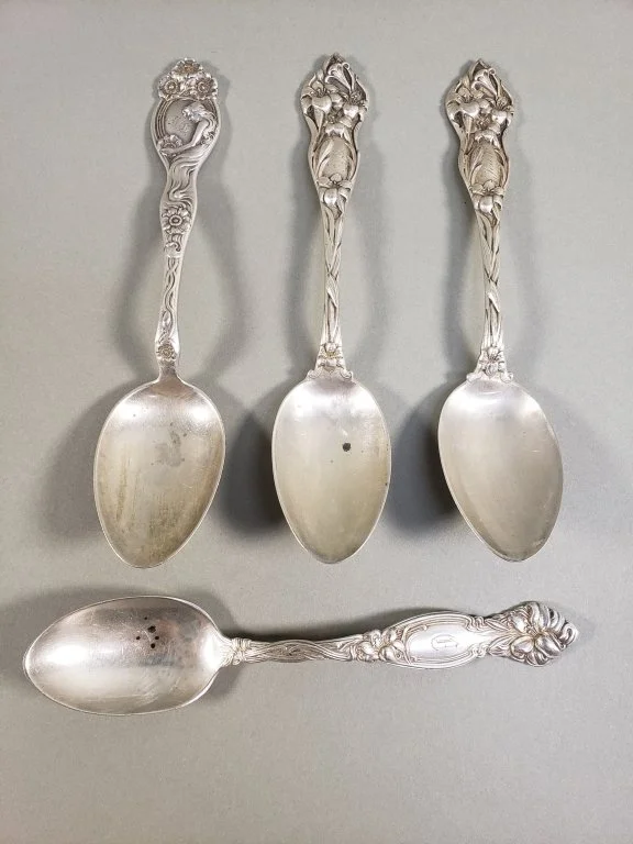 094_Lot_6_Group_of_art_nouveau_sterling_silver_spoons.jpg