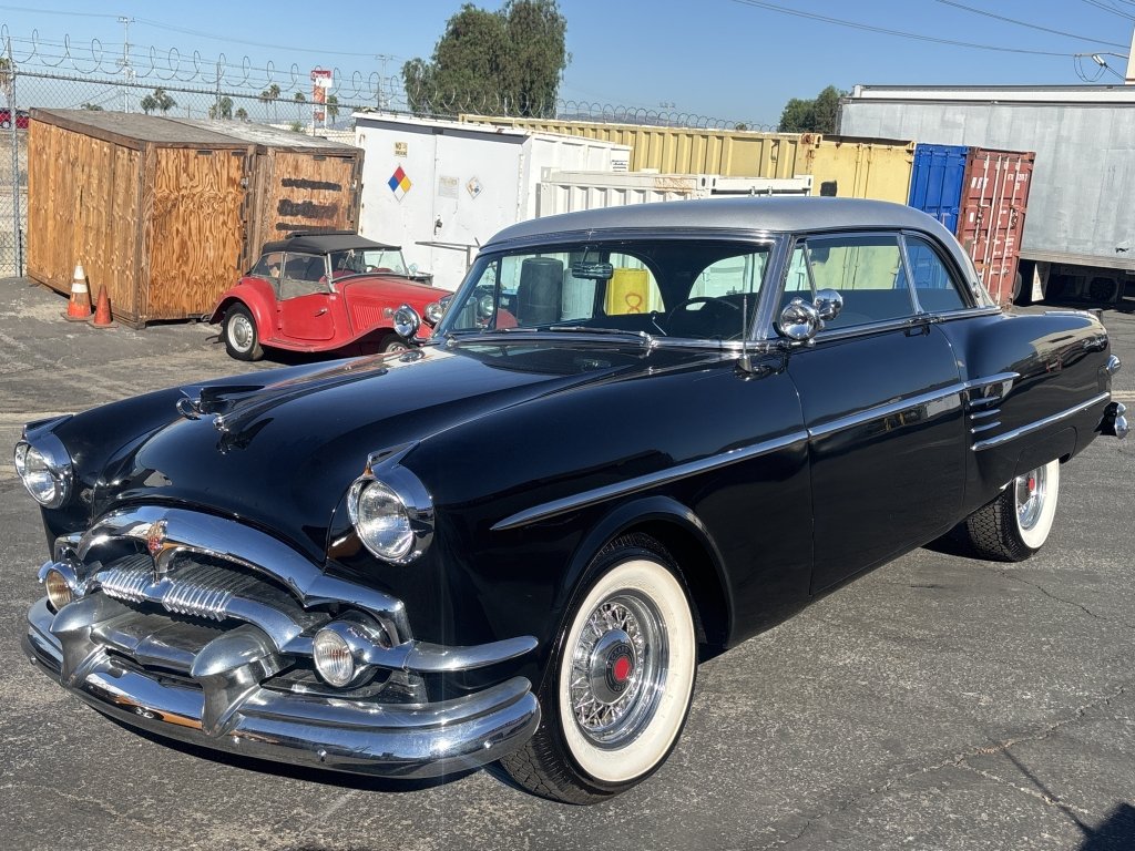 001 - Lot 444c - 1954 Packard Pacific hardtop.jpg