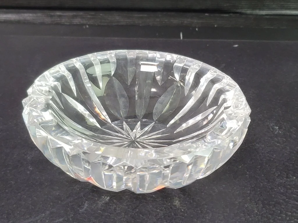 192_Lot_466_Waterford_crystal_ashtray.jpg