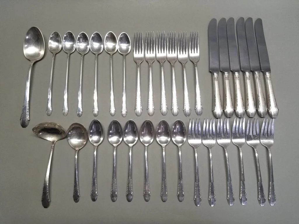 002 - 10 33 piece International sterling flatware.jpg