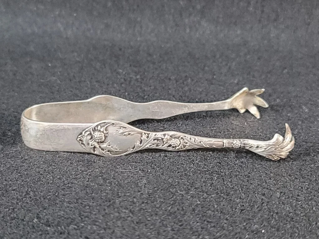 182 - Lot 116 - Sterling silver sugar tongs.jpg