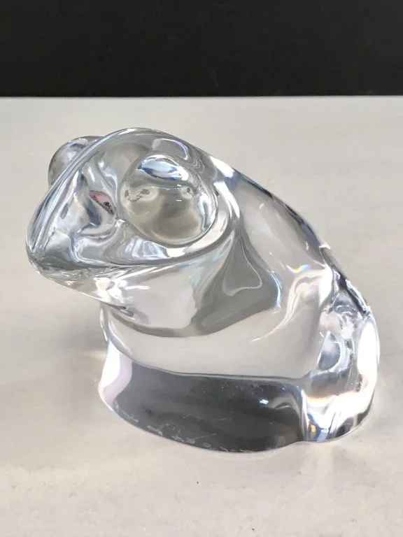 117_Lot_545_Vintage_signed_Orrefors_Sweden_crystal.jpg