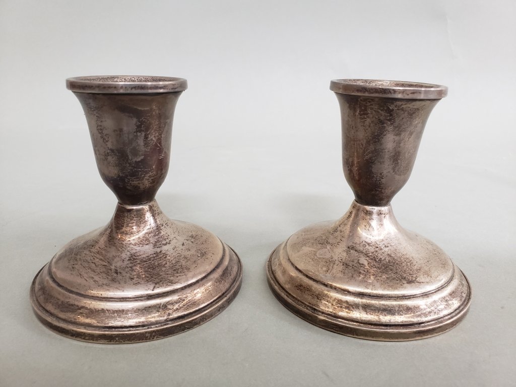 092_Lot_497_Towle_weighted_sterling_silver_candlesticks.jpg