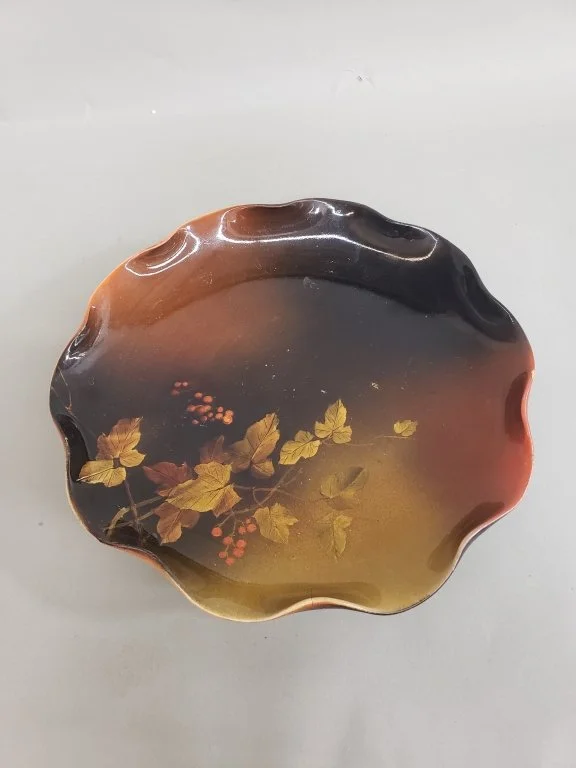 055_Lot_396_Antique_signed_Rookwood_pottery_plate.jpg