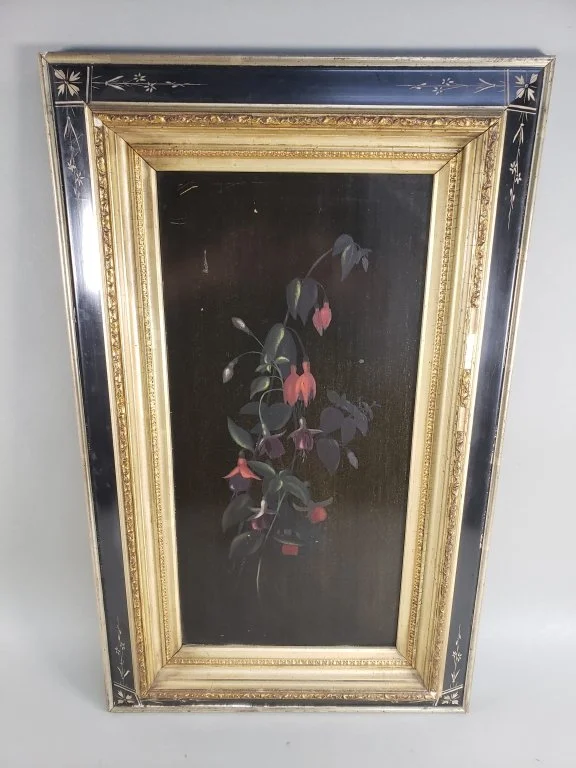 199_Lot_563_Antique_oil_painting_on_board.jpg