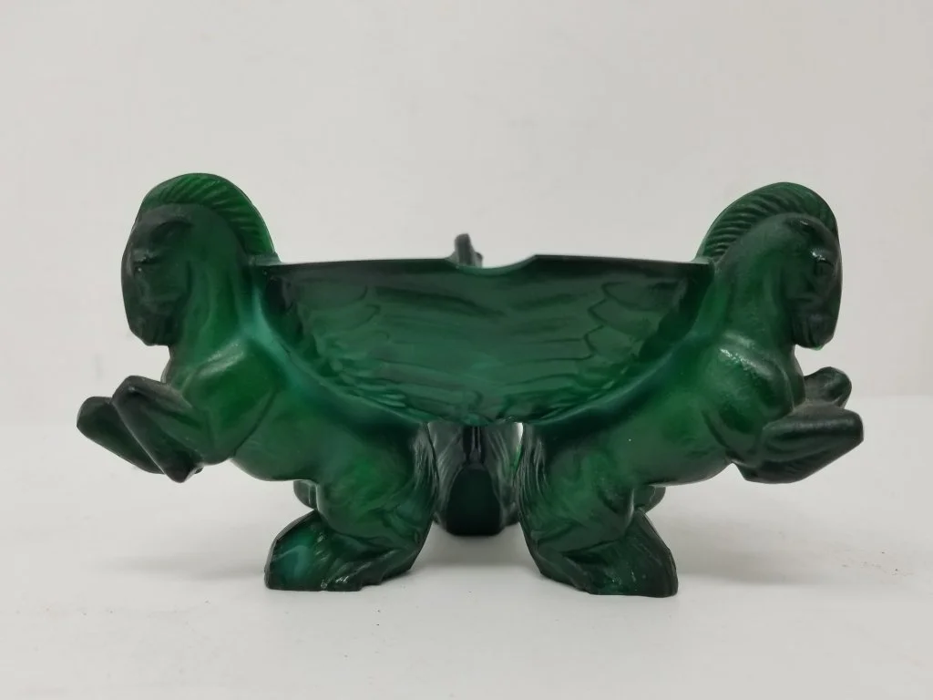 162_Lot_379_Art_Deco_malachite_ashtray.jpg