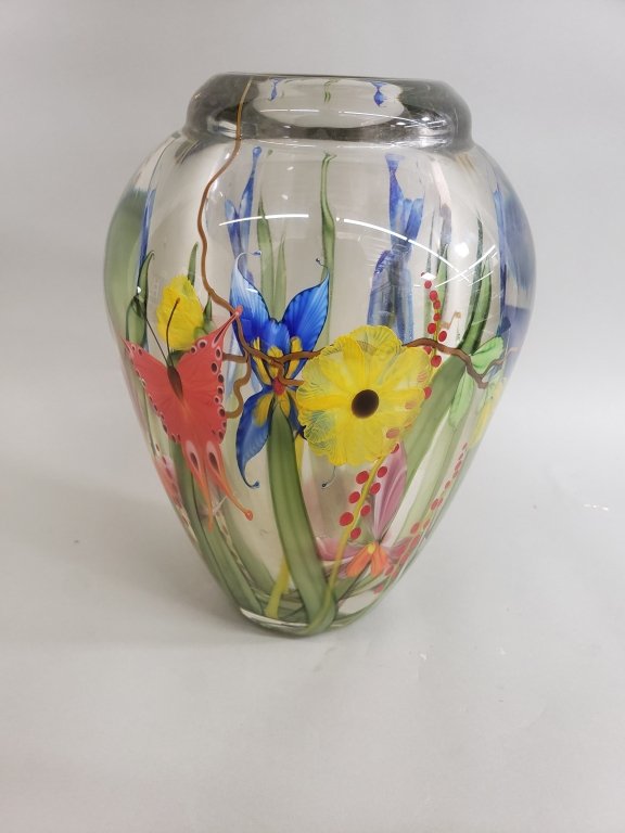 128 - Lot 508 - Signed studio art glass vase.jpg