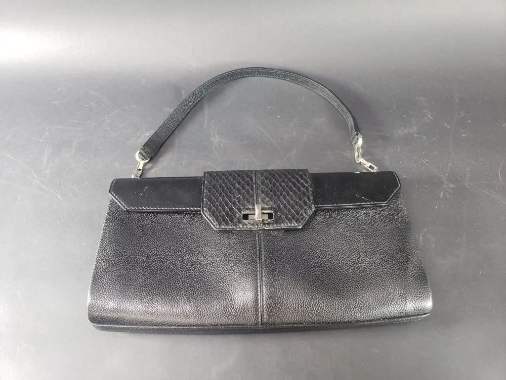 026 - 153 Cartier women's handbag.jpg