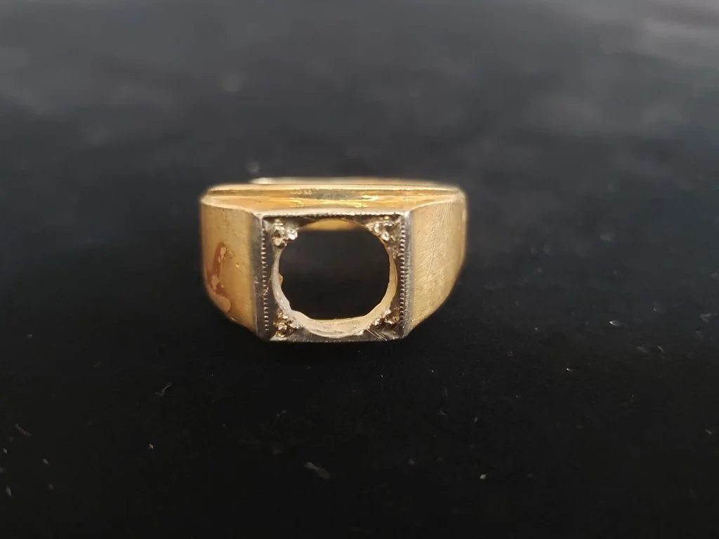 019_Lot_53_14k_gold_ring.jpg