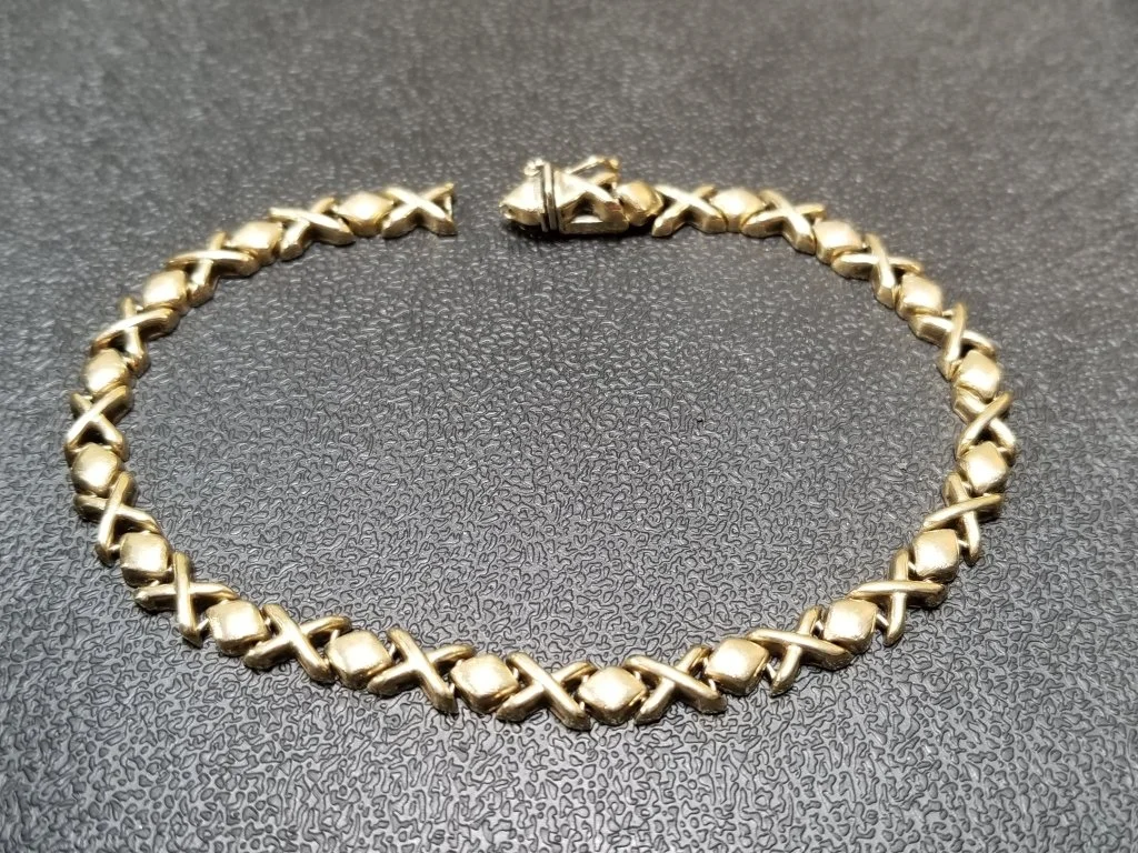 007_Lot_166_14k_gold_Italian_X_diamond_link_bracelet.jpg