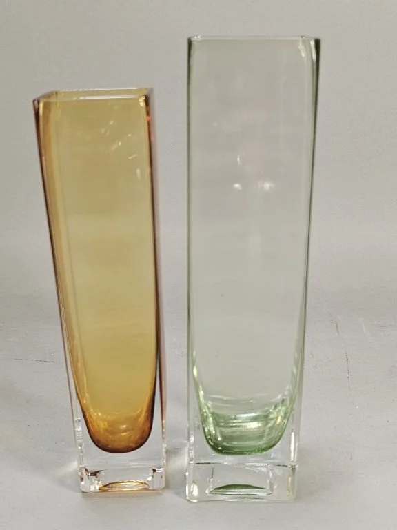 096 - Lot 625 - Pair of Mid-century Modern amber and green cased art glass Sommerso-style vases.jpg