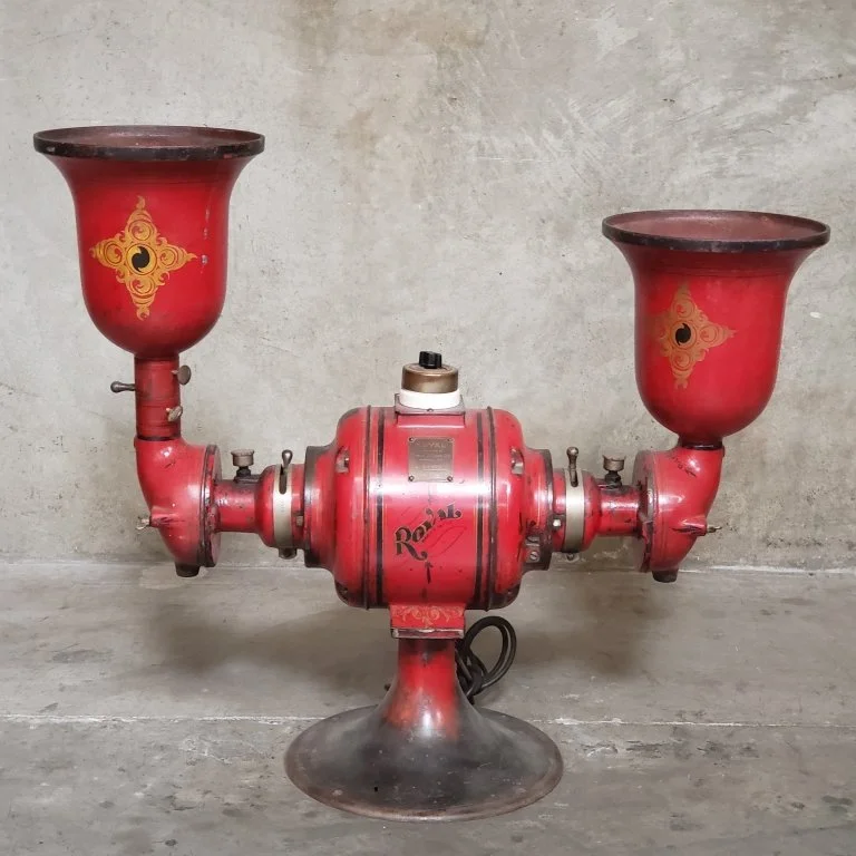029_Lot_117_Royal_metal_coffee_grinder.jpg