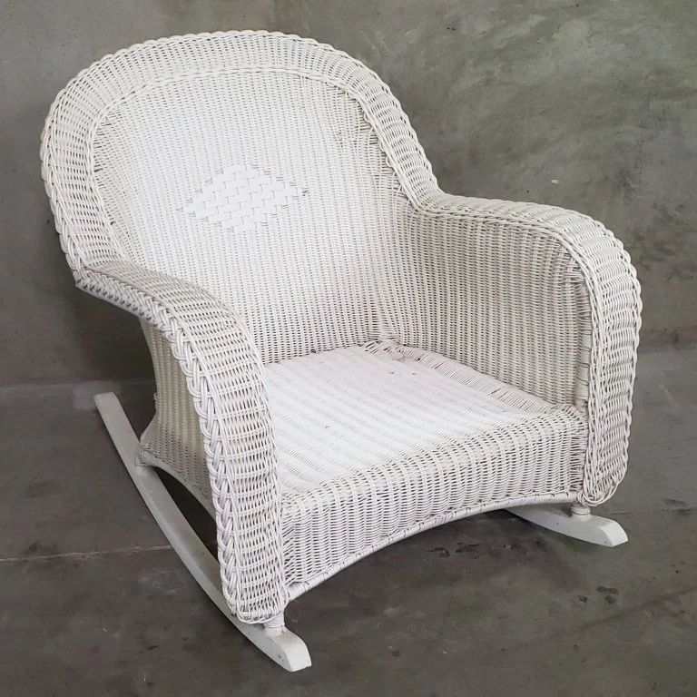 130 - 439 Vintage wicker rocking chair.jpg