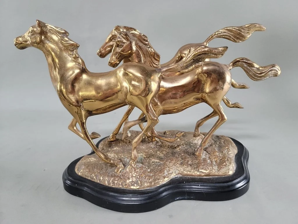 133_Lot_582_Vintage_brass_running_horses_sculpture.jpg