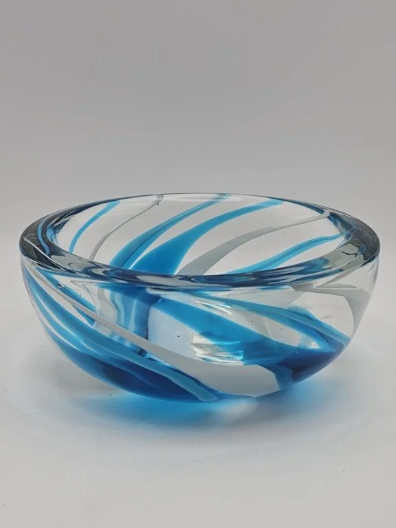 153_Lot_599h_Hand-blown_blue_and_white_swirl_art_glass_bowl.jpg