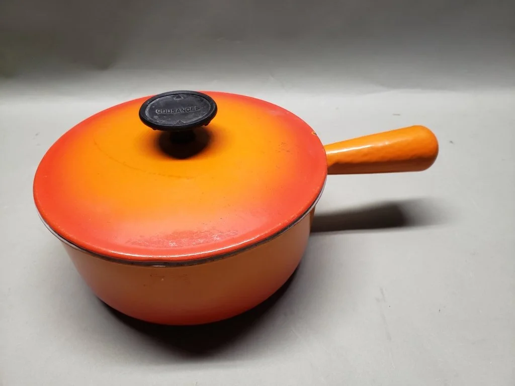 114_Lot_417_Le_Creuset_Cousances_enamel_saucepan_with_lid.jpg