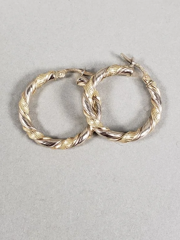 015 - Lot 91 - 14k gold earrings.jpg