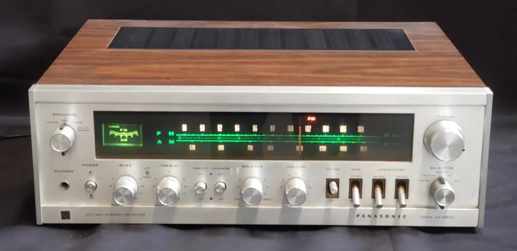 056_Lot_251_Panasonic_model_SA-5800_FM_AM_stereo_receiver.jpg