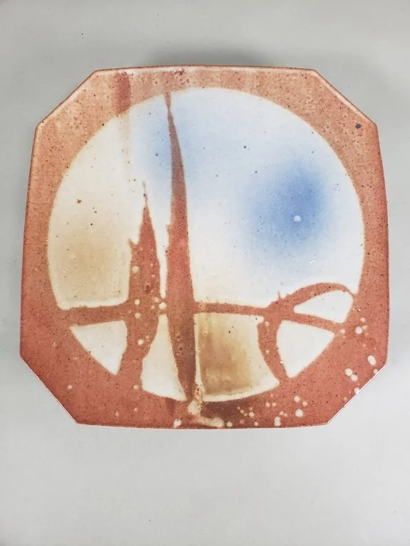 180_Lot_150_Gary_Holt_studio_pottery_wall_plate.jpg