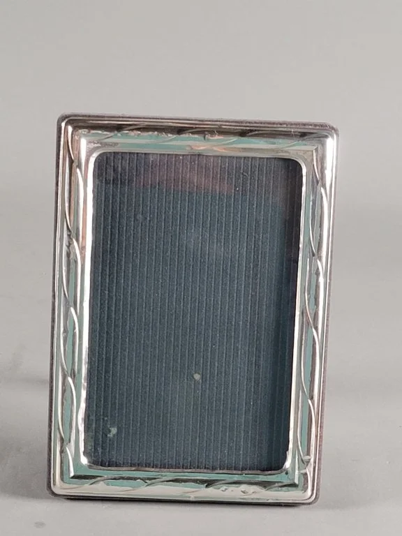 145_Lot_530_Sterling_silver_glass_and_wood_picture_frame.jpg