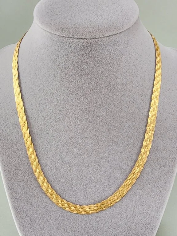 013 - Lot 10 - 14k gold Italian woven design necklace.jpg