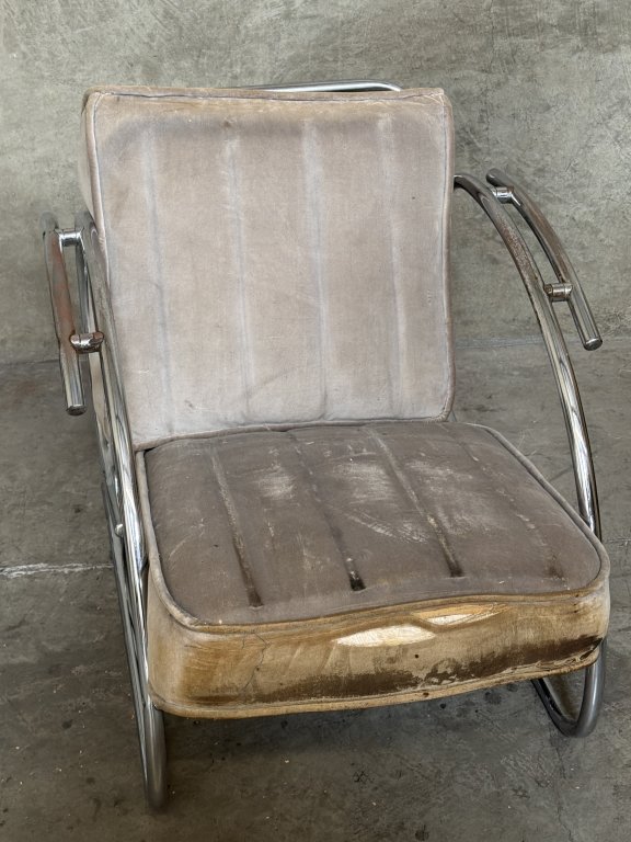 125 American Fixture Showcase MFG. chrome lounge chair.jpg