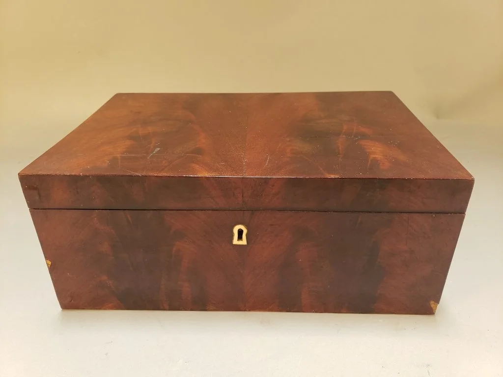 077_Lot_664_Antique_Edwardian_handmade_mahogany_work_box.jpg
