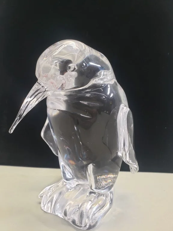 028_Lot_10_Vintage_Fornace_Andromeda_Murano_glass_penguin_Sculpture.jpg