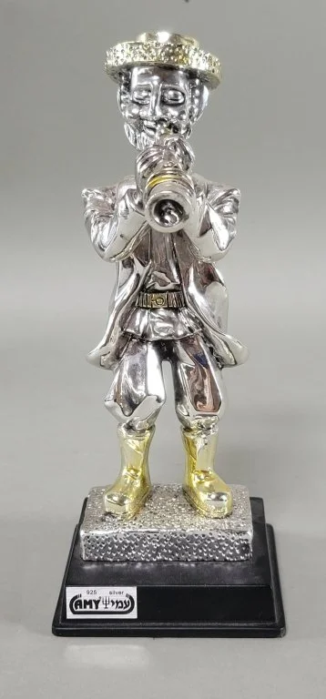 181 - Lot 486 - Sterling silver clad Judaica figure.jpg