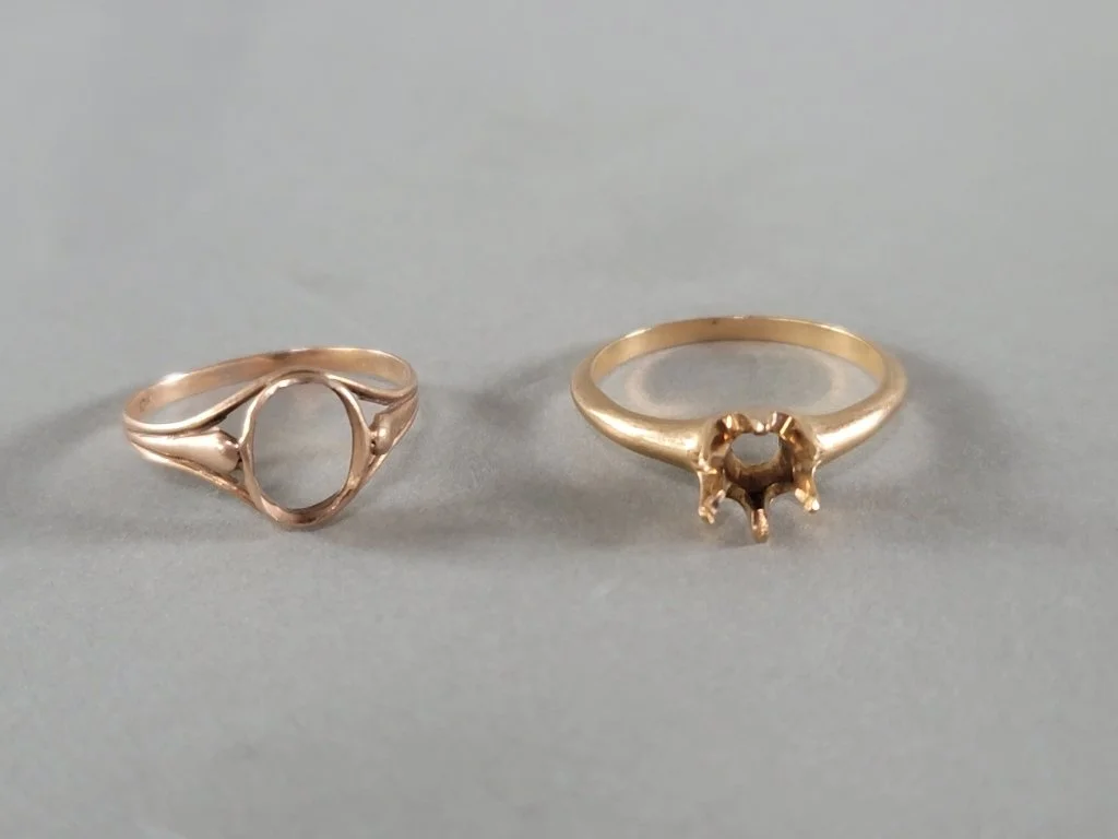 026 - Lot 257 - 14k and 10k gold rings.jpg
