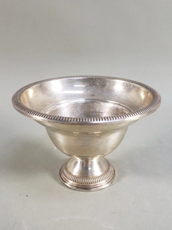 136_Lot_351_Kenworth_sterling_silver_weighted_bowl.jpg