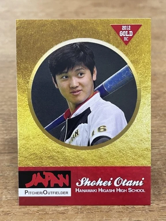 145 - 424h 2012 Gold Shohei Ohtani baseball card.jpg