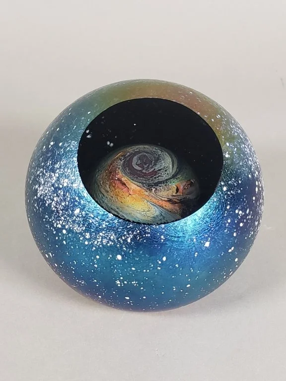 165 - Lot 549 - Signed Abelman art glass paperweight.jpg