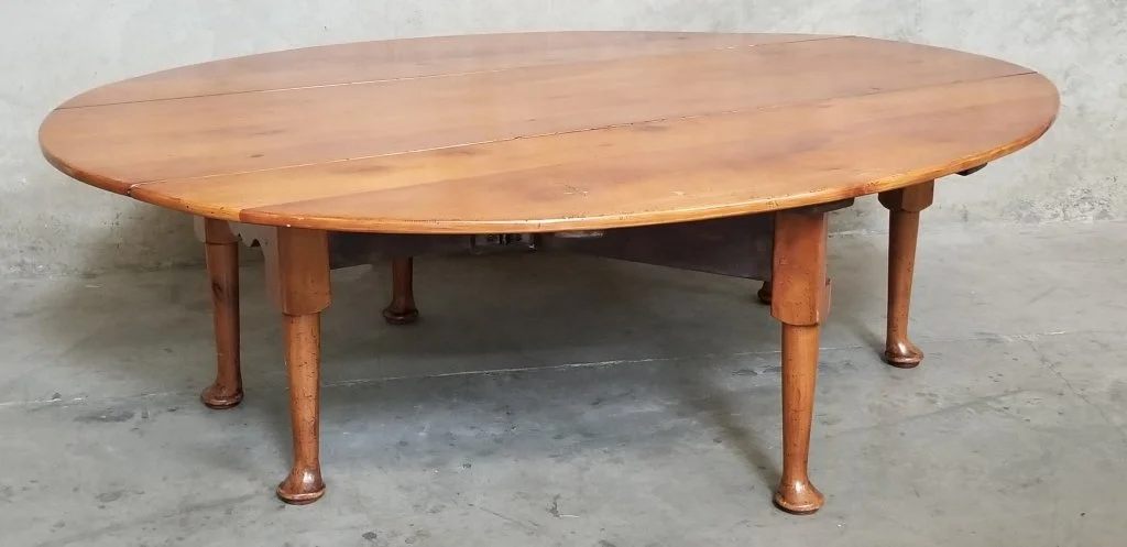 120_Lot_151_Vintage_pine_drop_leaf_coffee_table.jpg